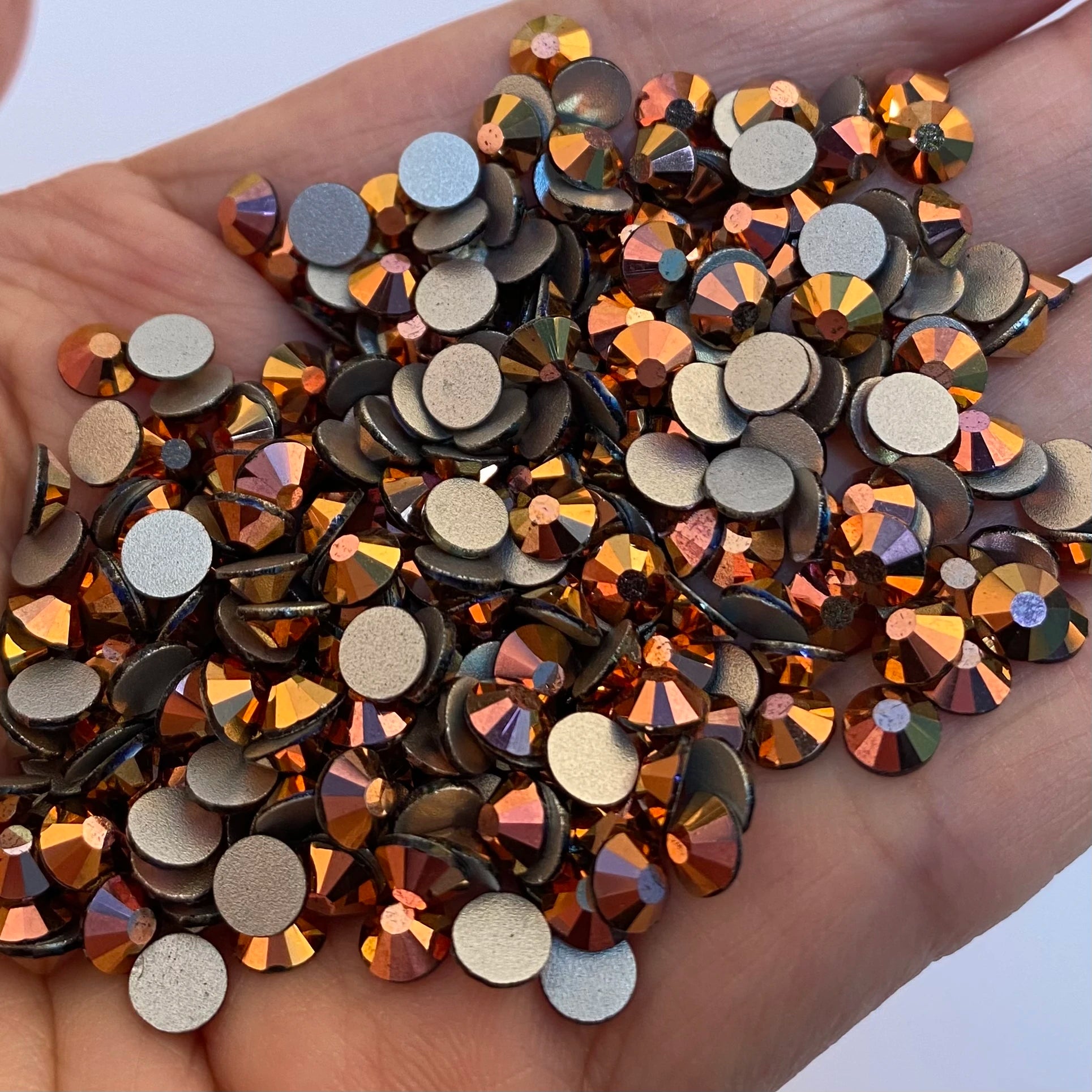 Wholesale Customize 1440pcs Stone Crystal Rhinestones Flatback Nail Charms Diamond Glass Rhinestones Flat Back for Jewelry