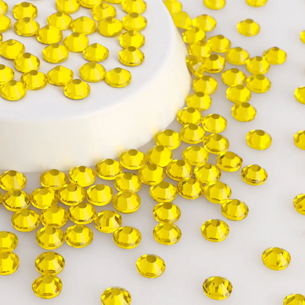 Wholesale Factory Price Flat Back Rhinestone Round Glass Rhinestones Hotfix Crystal Stone Delicate for Clothing Accessories