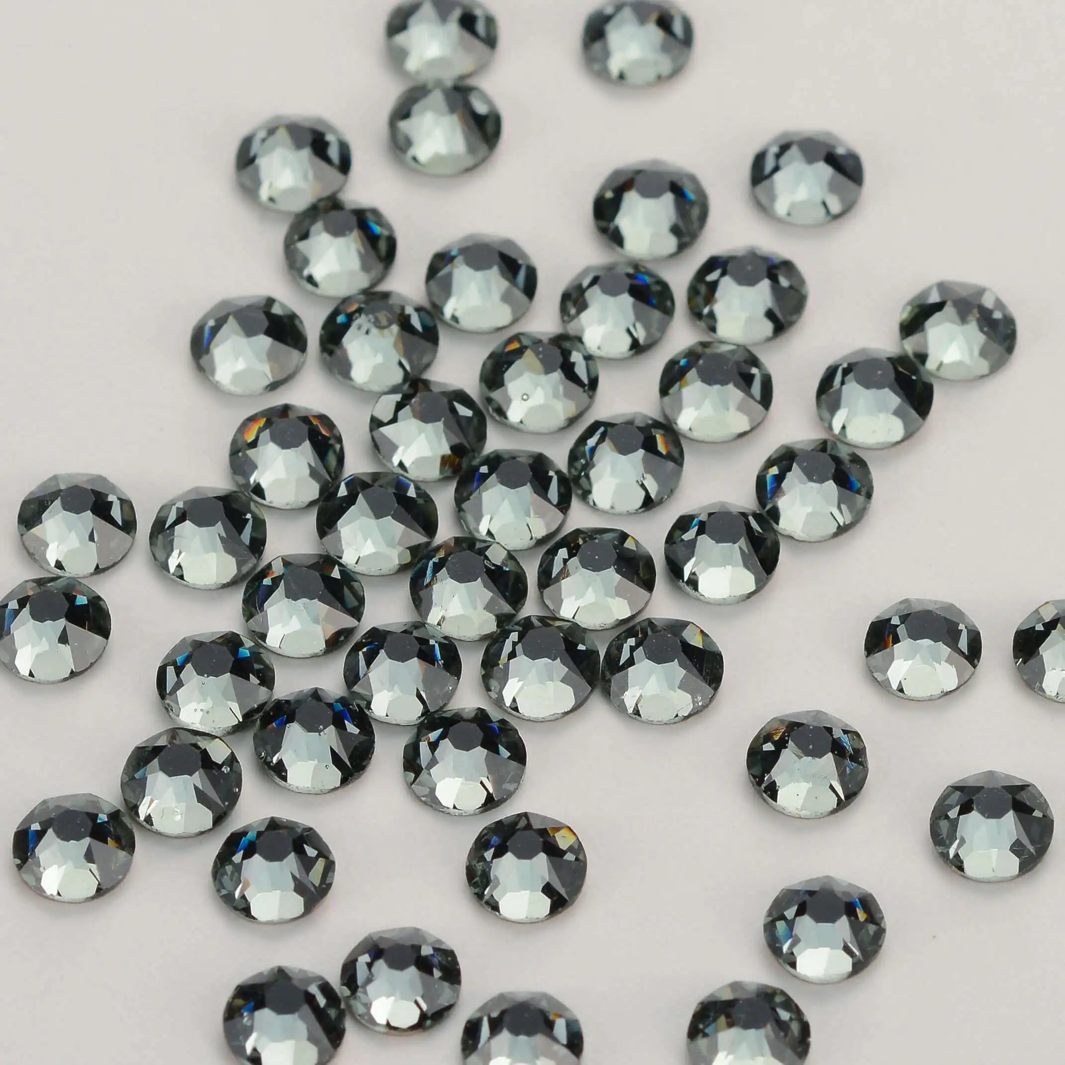 14400PCS  2088 Flatback Non Hotfix Rhinestones 16 Cut Facets Glass Crystal Round Diamond Strass Rhinestone Bulk for Dress