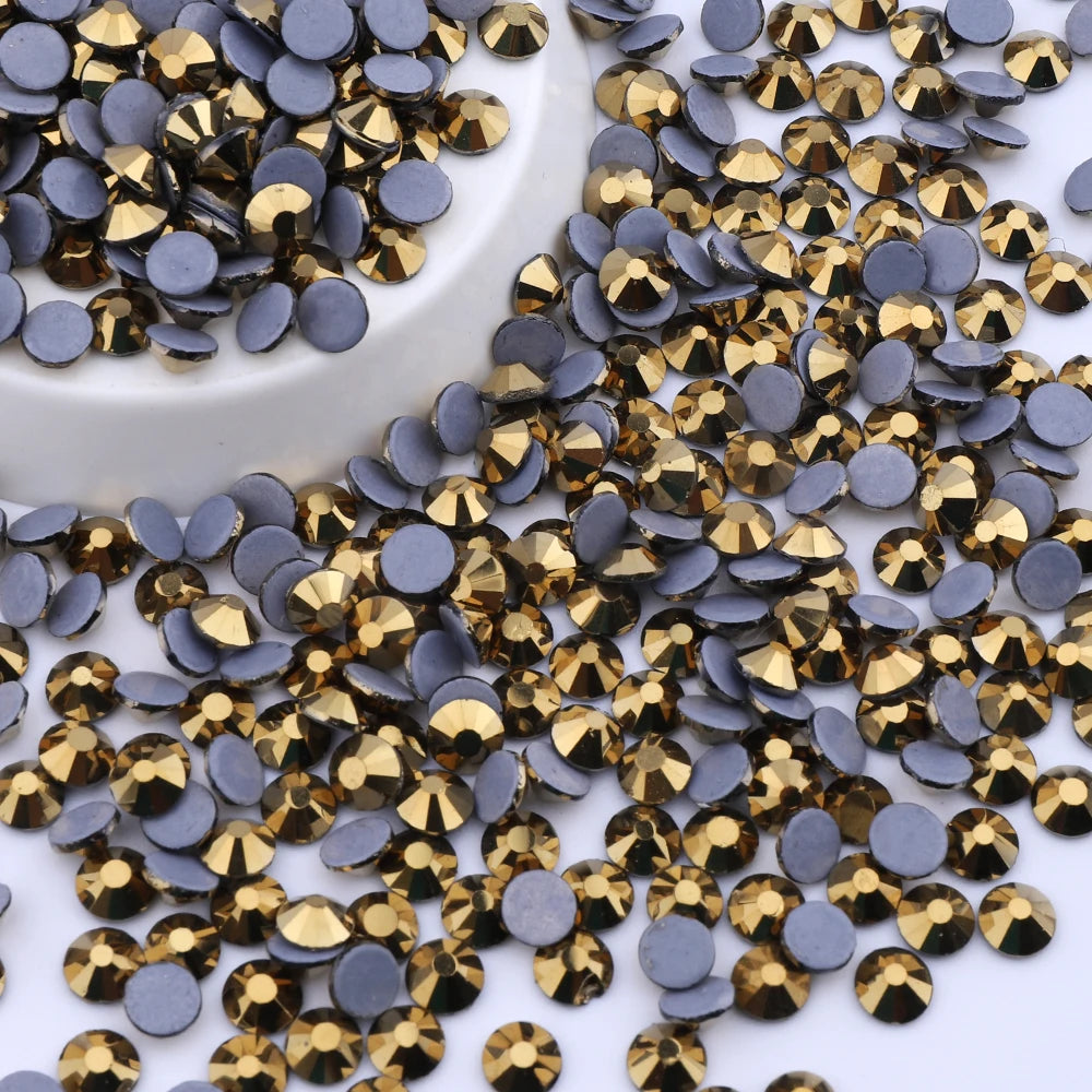 Wholesale Hot Fix Aurum Glass Rhinestone High Quality FlatBack Rhinestones SS6-SS30 for Garments and Art Decoration