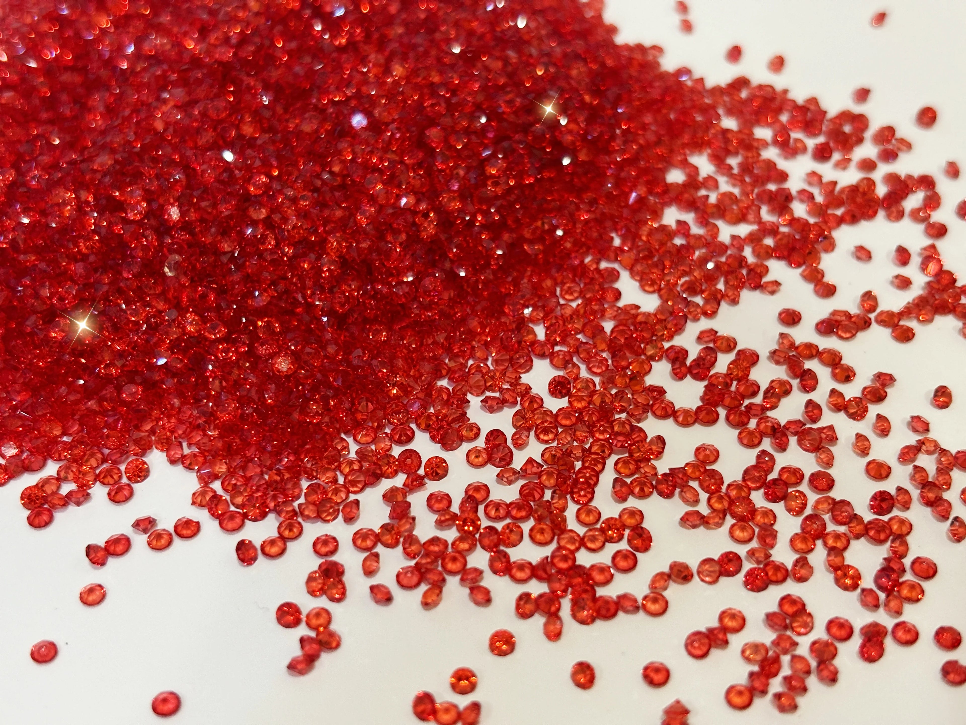 Custom Hot Round Clear Resin Crystal Rhinestones Loose Rhinestones for Nail Art Bags Crafts Pointback Rhinestone