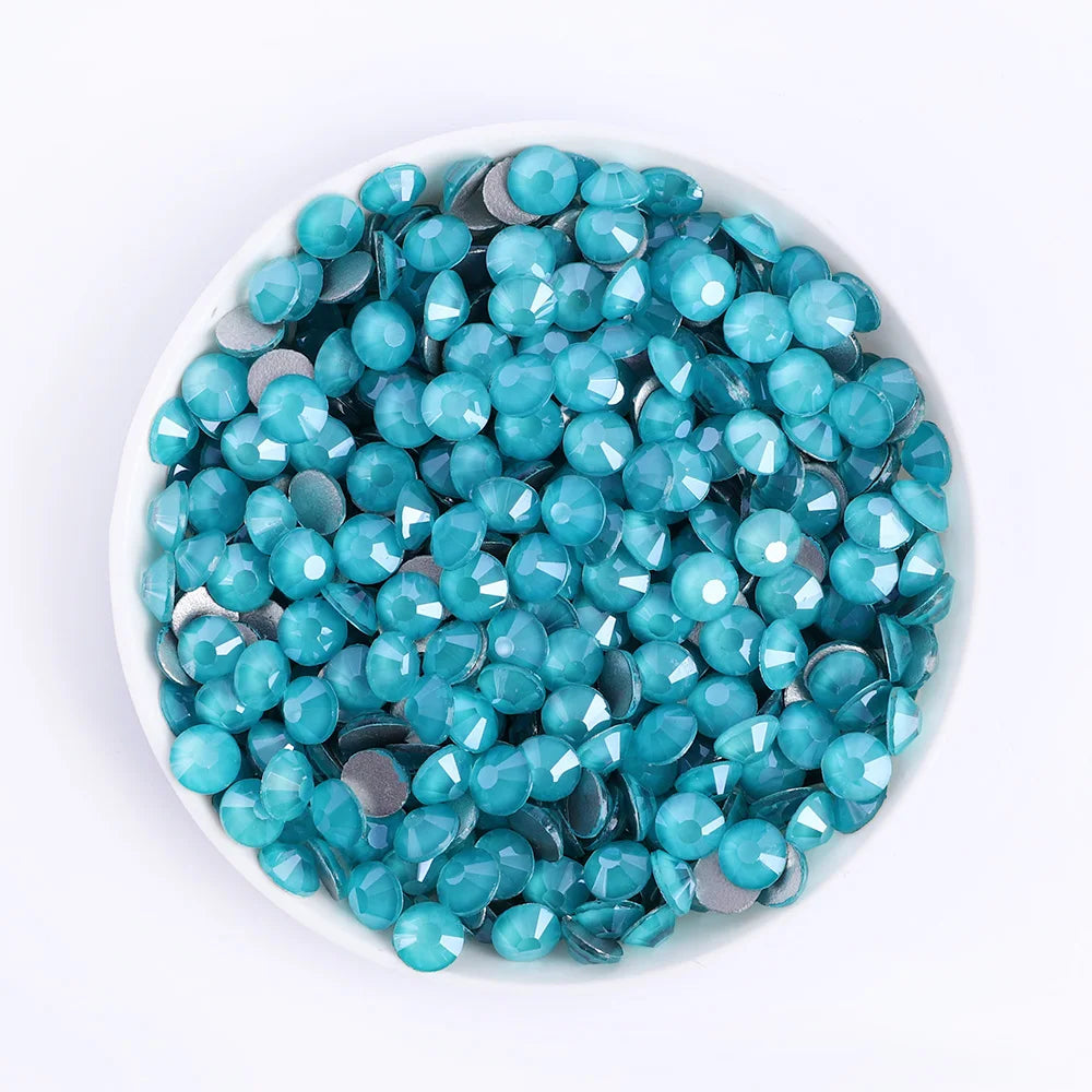 Factory Direct Wholesale Sliver Back Mocha Series 9 Colors Ss6-ss30 Glass Crystal Rhinestones for Garment Decoration