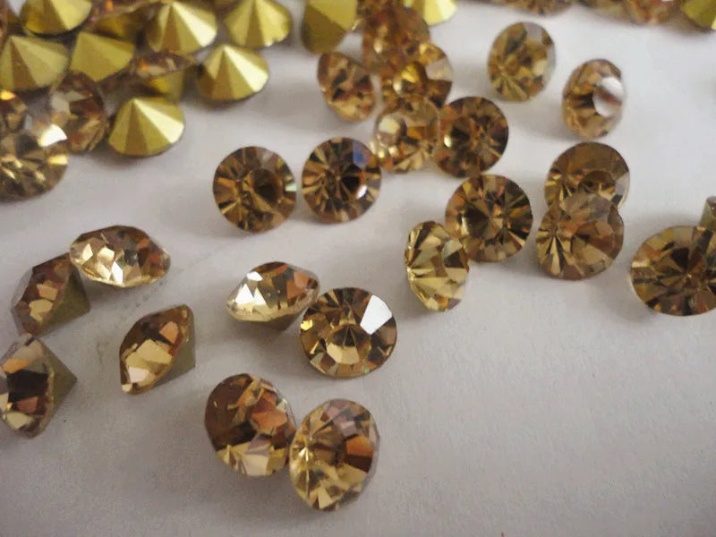Wholesale Hot Fixed Bulk Rhinestones Multifunctional Pointed Base Rhinestone Decoration