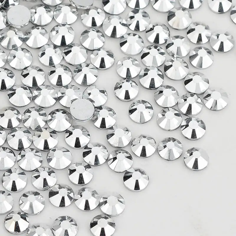 Factory High Quality 100 Colors Glass Diamond Rhinestone Flat Back Non Hot Fix Crystals Stones in Bulk