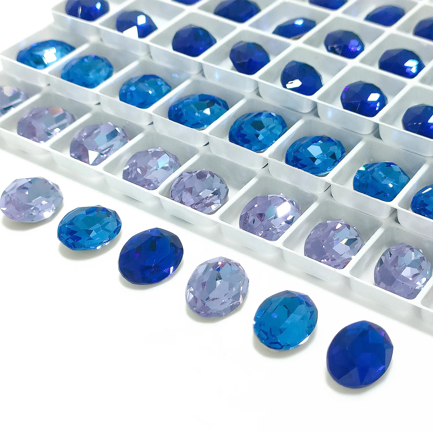 Hot Selling New Product Explosion Factory Direct Wholesale Environmental Friendly Oval Shape K9 Glass for Clothing Decoration