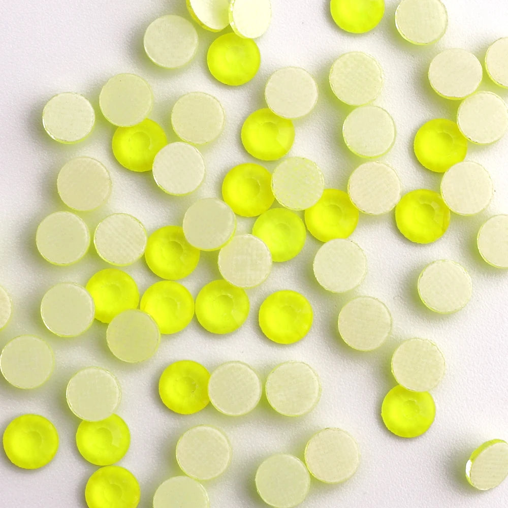 Wholesale High Quality Neon Yellow Glitter Glass Crystals Strass Flatback Neon Lights Clothes and Shoes Rhinestones for Clothes