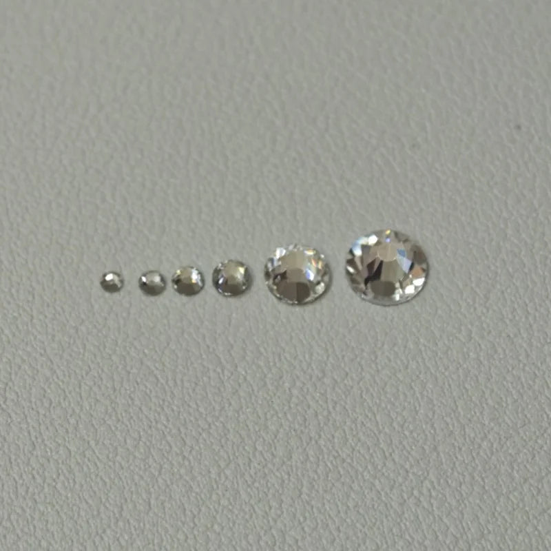 Small Size 3D Transparent Flat Bottomed Nail Rhinestone Jewelry Versatile Glass Diamond Decoration for Shoes Garments Bags Hats