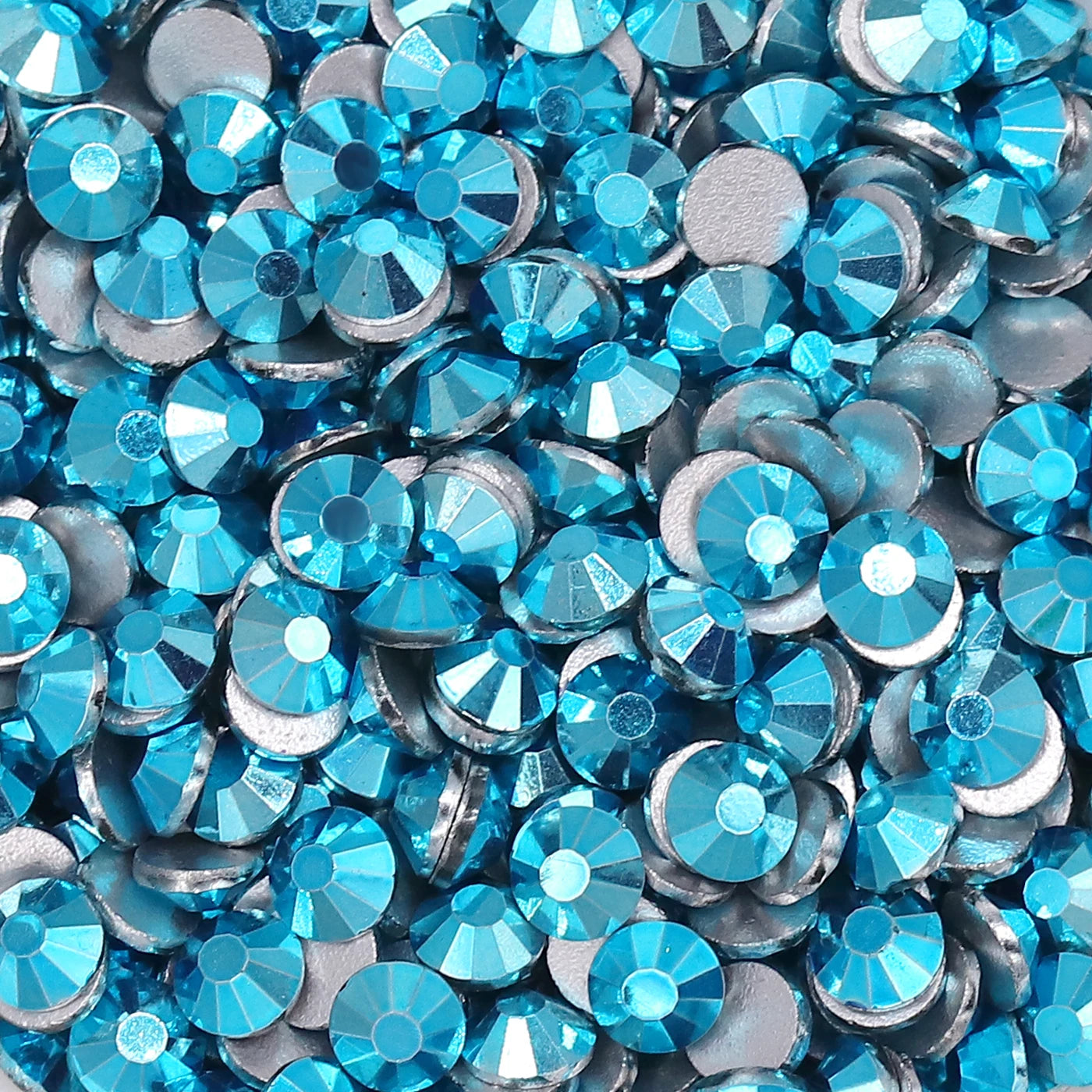 Factory Direct Wholesale Latest Fashion Flat Back Rhinestones Glass Crystal Metallic Series Rhinestone Accessories for Garment