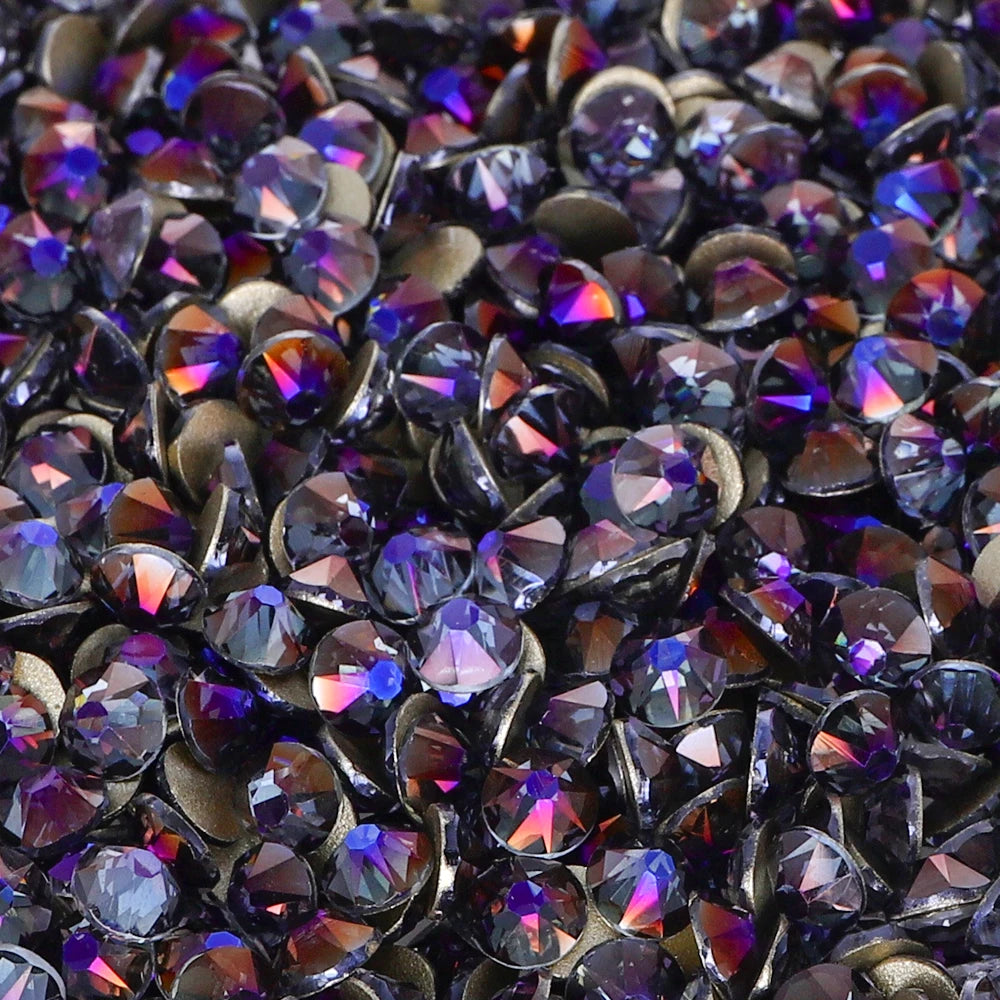 Factory Wholesale Glistening 2088 16 Cut Facets Multi Colors Size Flat Back Golden Bottom High Quality Rhinestone for Garment