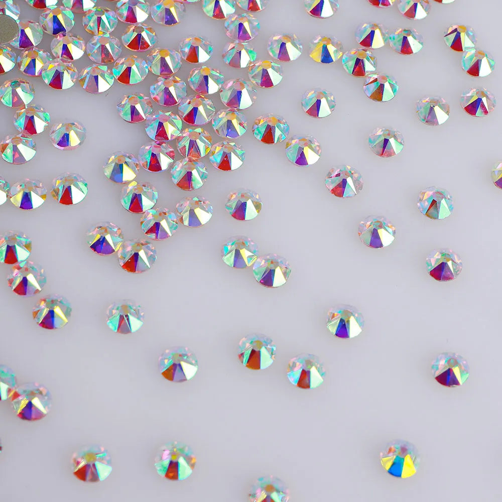 Wholesale  8 Big and 8 Small High Quality Machine Cut 16 Facets Rhinestones Iron on Decoration Garment