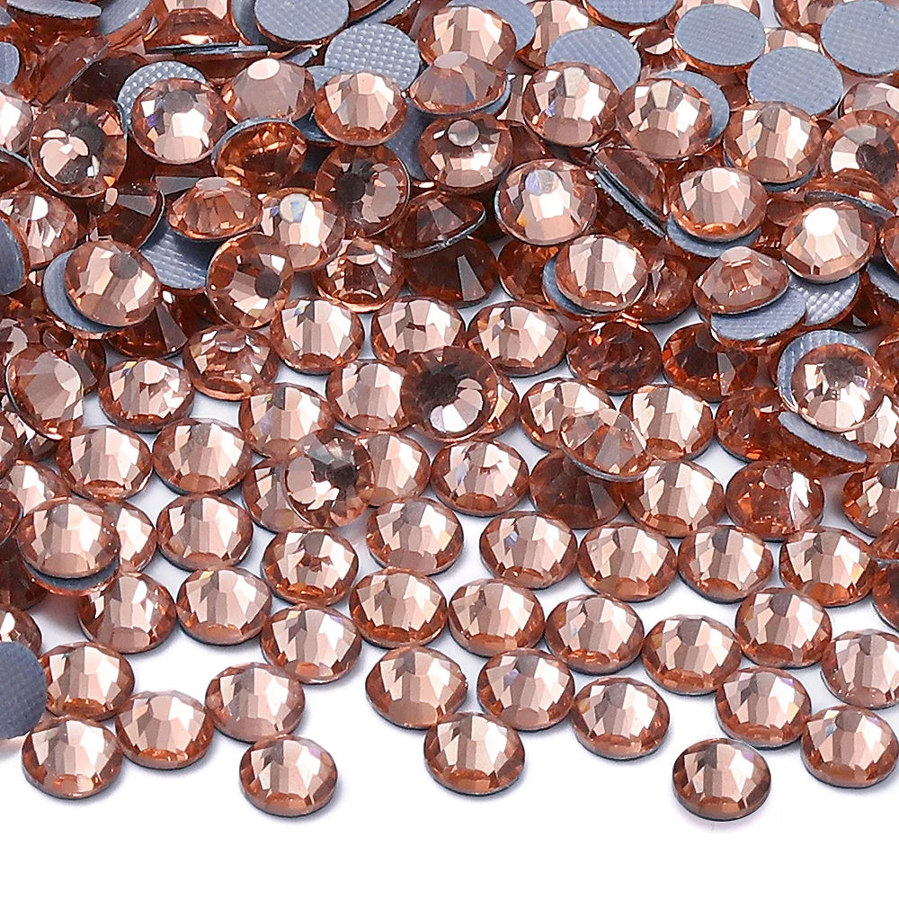 Wholesale Factory Price Qiyi Brand Top Grade 12 Facets Flat Back Hotfix Glass Crystal Rhinestone Delicate Clothing Accessories