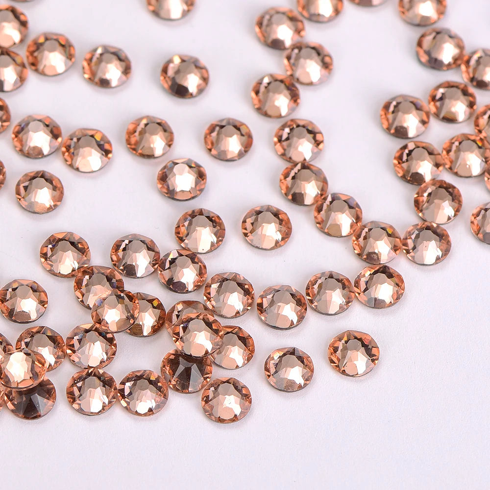 Wholesale Crystal 70 Colors 8 Big and 8 Small Rhinestones Bulk Hot Fix Glass Rhinestone Iron on Garments Dercorations