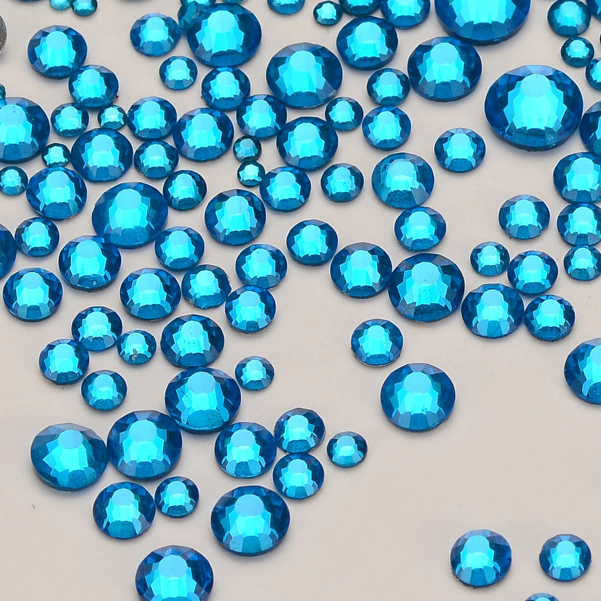 Wholesale Rhinestones Multi Sizes Colorful Non Hotfix Rhinestone Flat Back Nail Rhinestones for DIY Crafts
