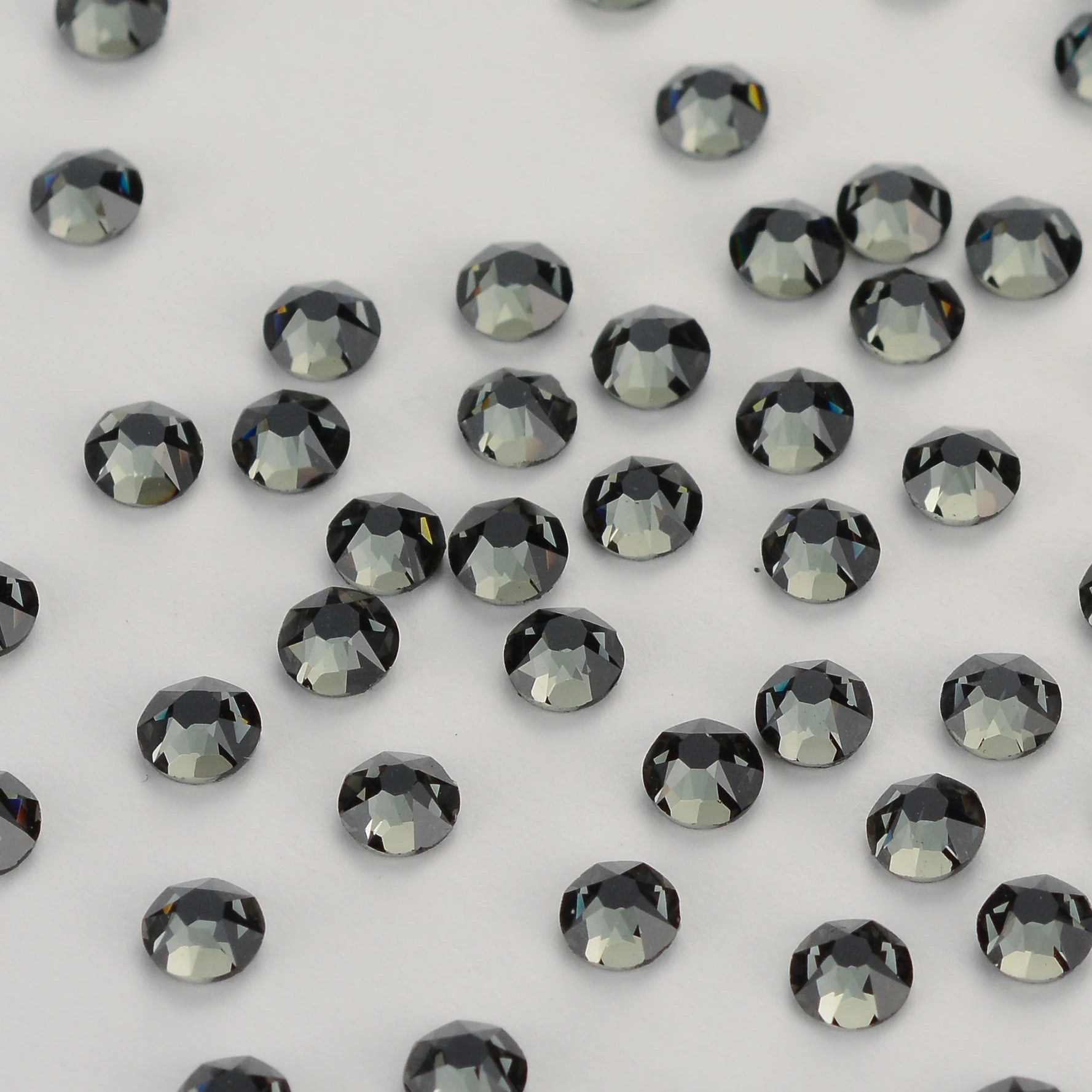 Strass Sewing Fabric Crystal Garment Hotfix Diamond Rhinestone Small Clear Flatback Wholesale 70 Colors AB 8 Big and 8 Glass