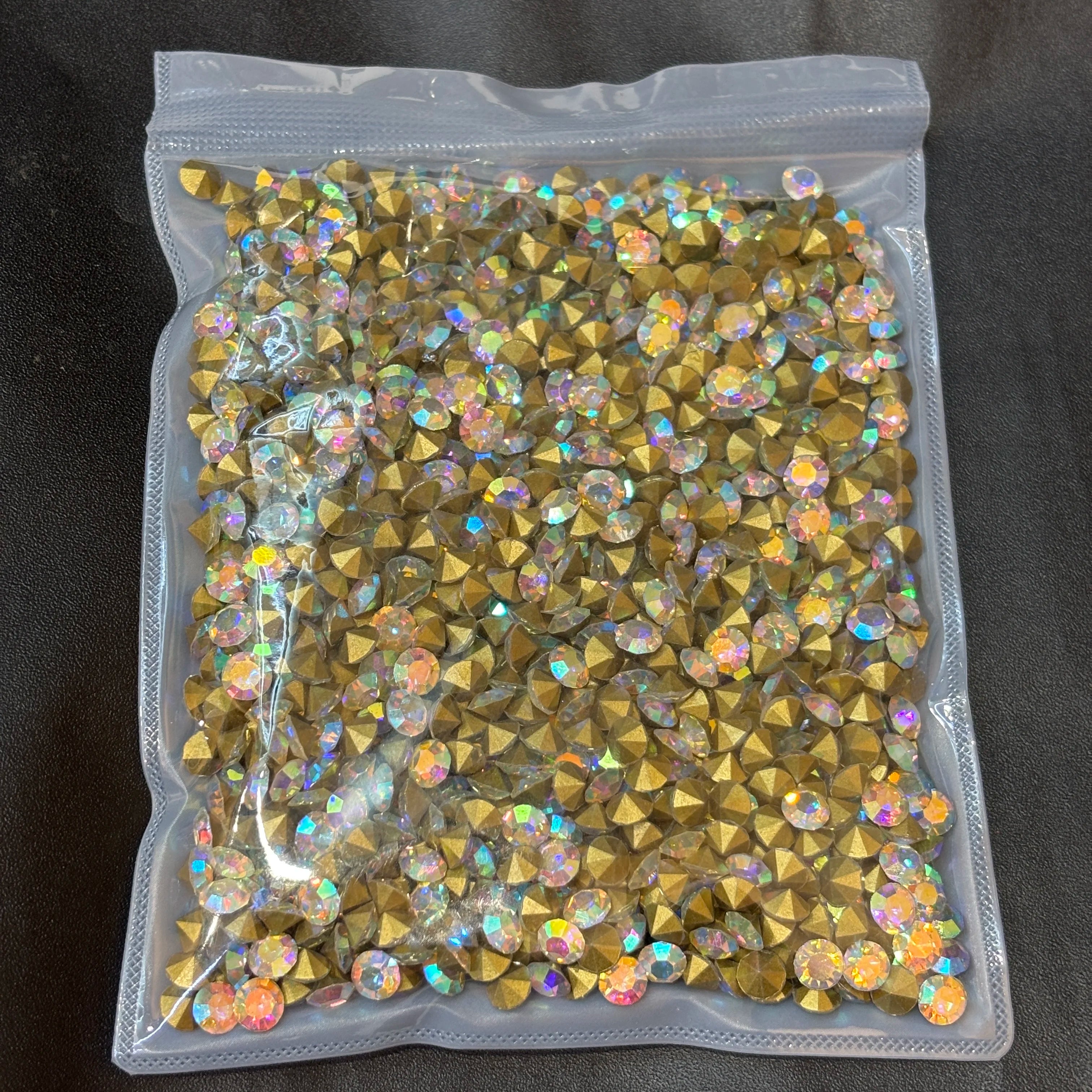 SS28 Round Glass Crystal Loose Rhinestones in Bulk for Bags and Clothing Decoration Rhinestone