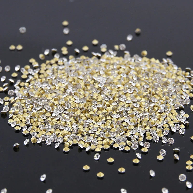 Round Shape Shinning Clear Rhinestones Wholesale Glass Pointed Rhinestone for Nail Art Decoration Crystal
