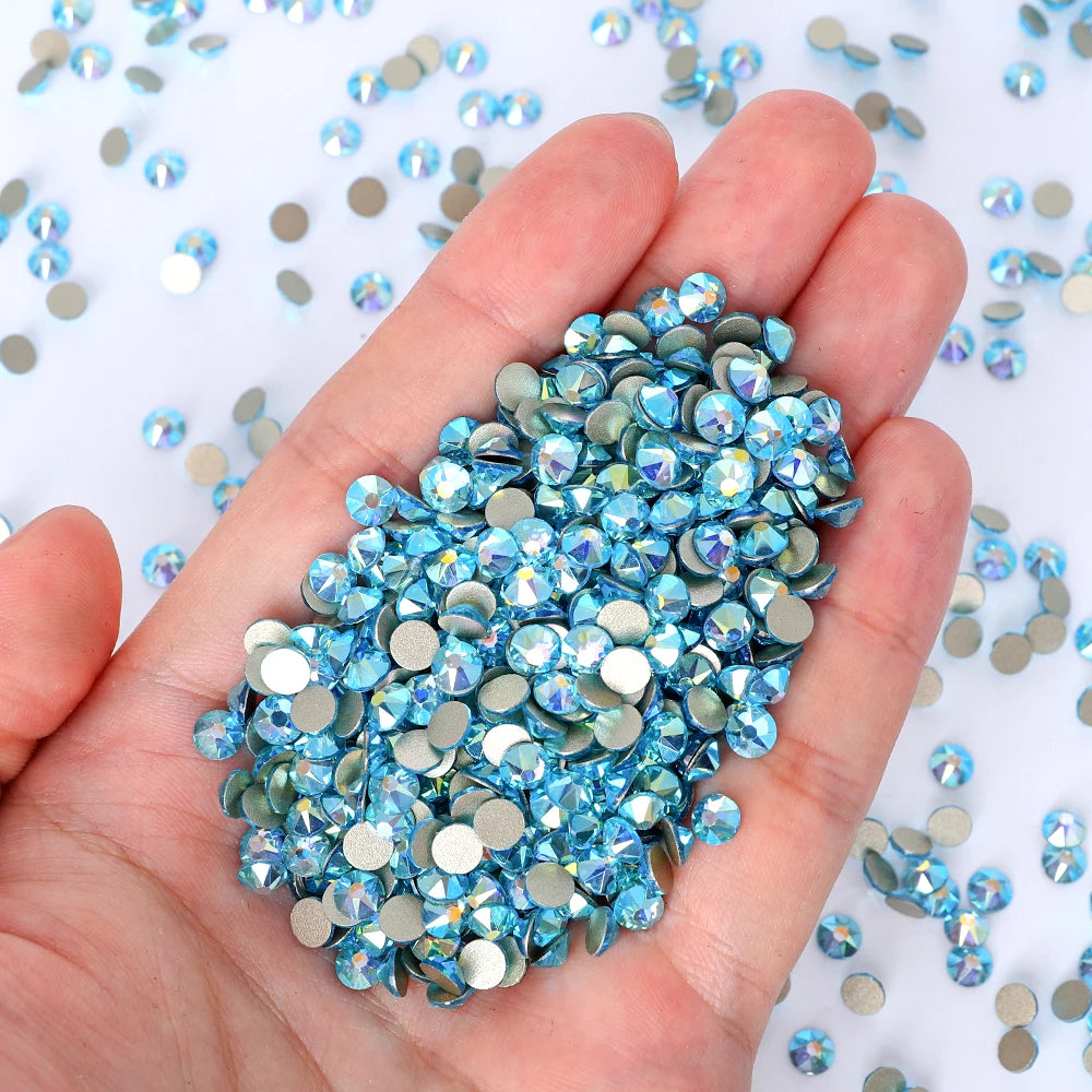 Wholesale 16 Cut Facets Nail Rhinestones Bulk Bling Glitter 2088 Crystal Non-Hotfix Flat Back Glass in Christmas Colors