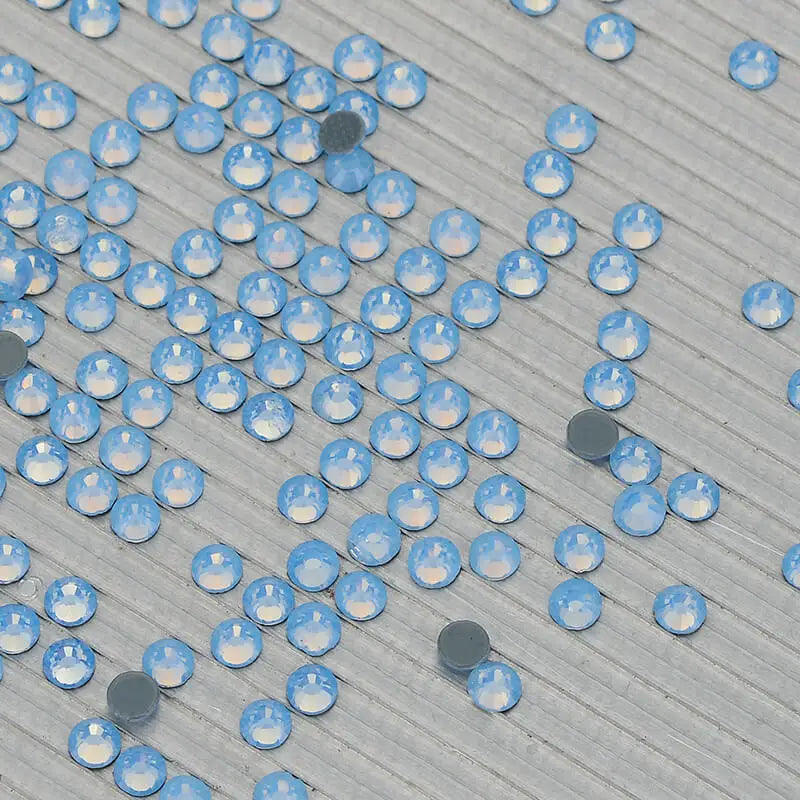 Factory Wholesale Blingbling Flat Back Rhinestones Hot Fix Crystal Glass for Cloth Same Cut Bulk Glass Rhinestones