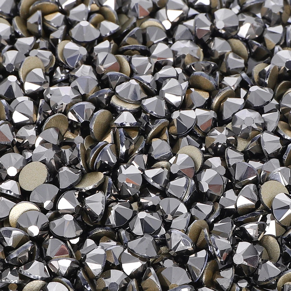 Factory Wholesale Glistening 2088 16 Cut Facets Multi Colors Size Flat Back Golden Bottom High Quality Rhinestone for Garment