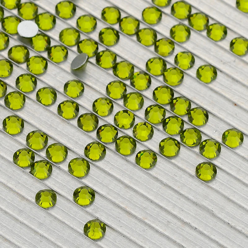 Hot-selling Glass Crystal Rhinestone  Bulk Glitter Non Hotfix Rhinestones for Garment Shoes Decorations