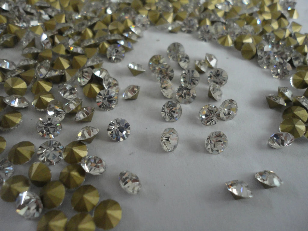 Wholesale Hot Fixed Bulk Rhinestones Multifunctional Pointed Base Rhinestone Decoration