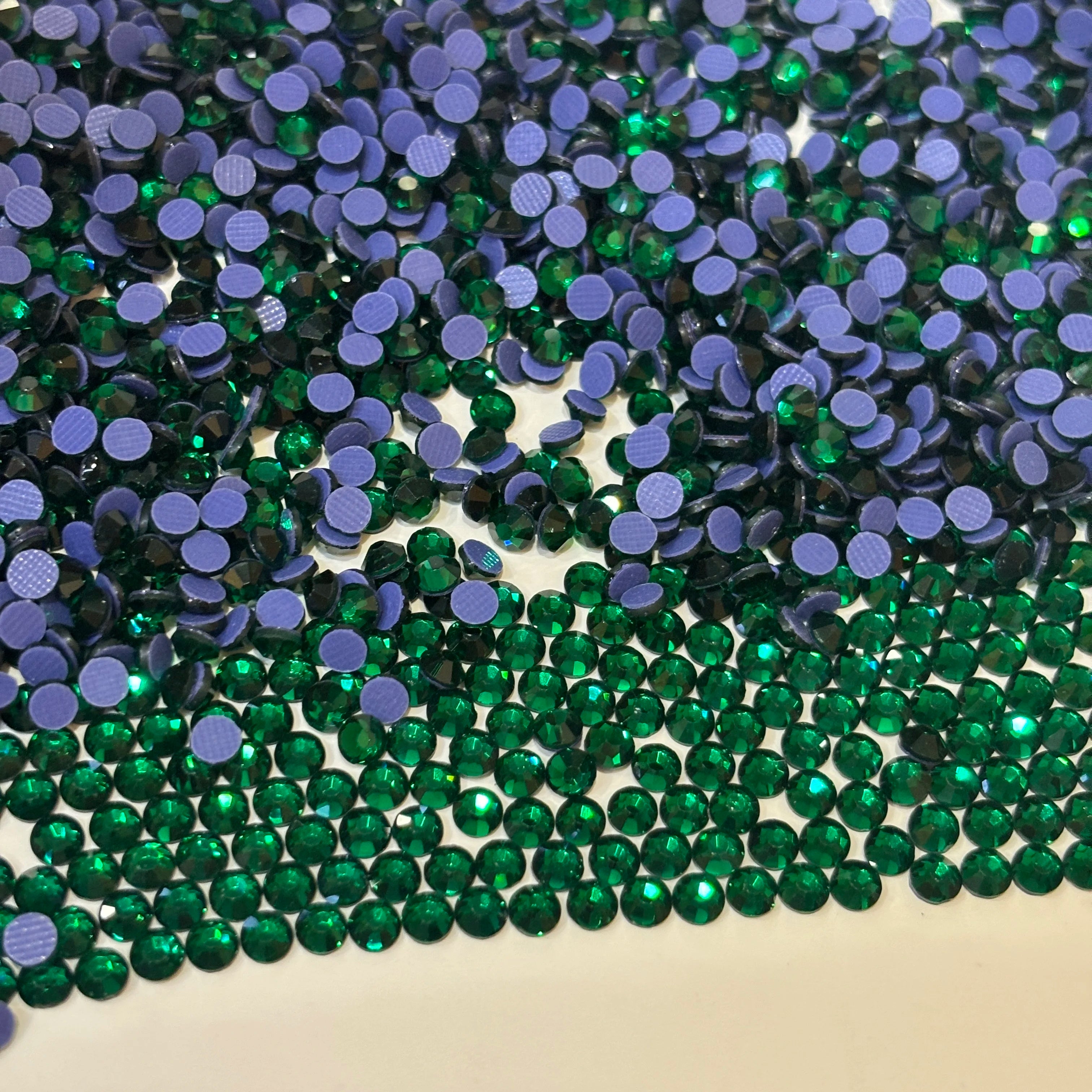 Wholesale Flatback Hot Fix Rhinestone Bags Garments Shoe Jewelry Decoration Glass Rhinestone