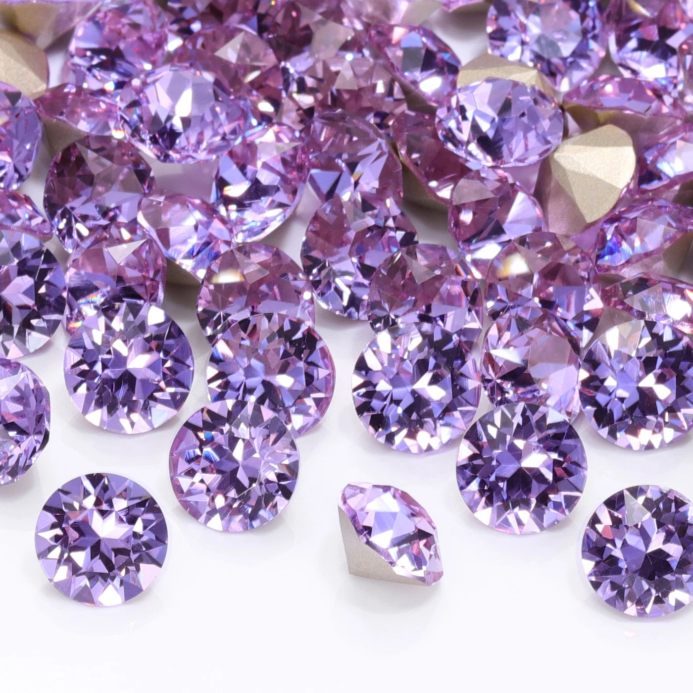QIYI High Quality Factory Wholesale 200+ Colors Trendy Shimmer Luxury K9 XIRIUS Chaton Pointback Rhinestone for Decoration Cloth