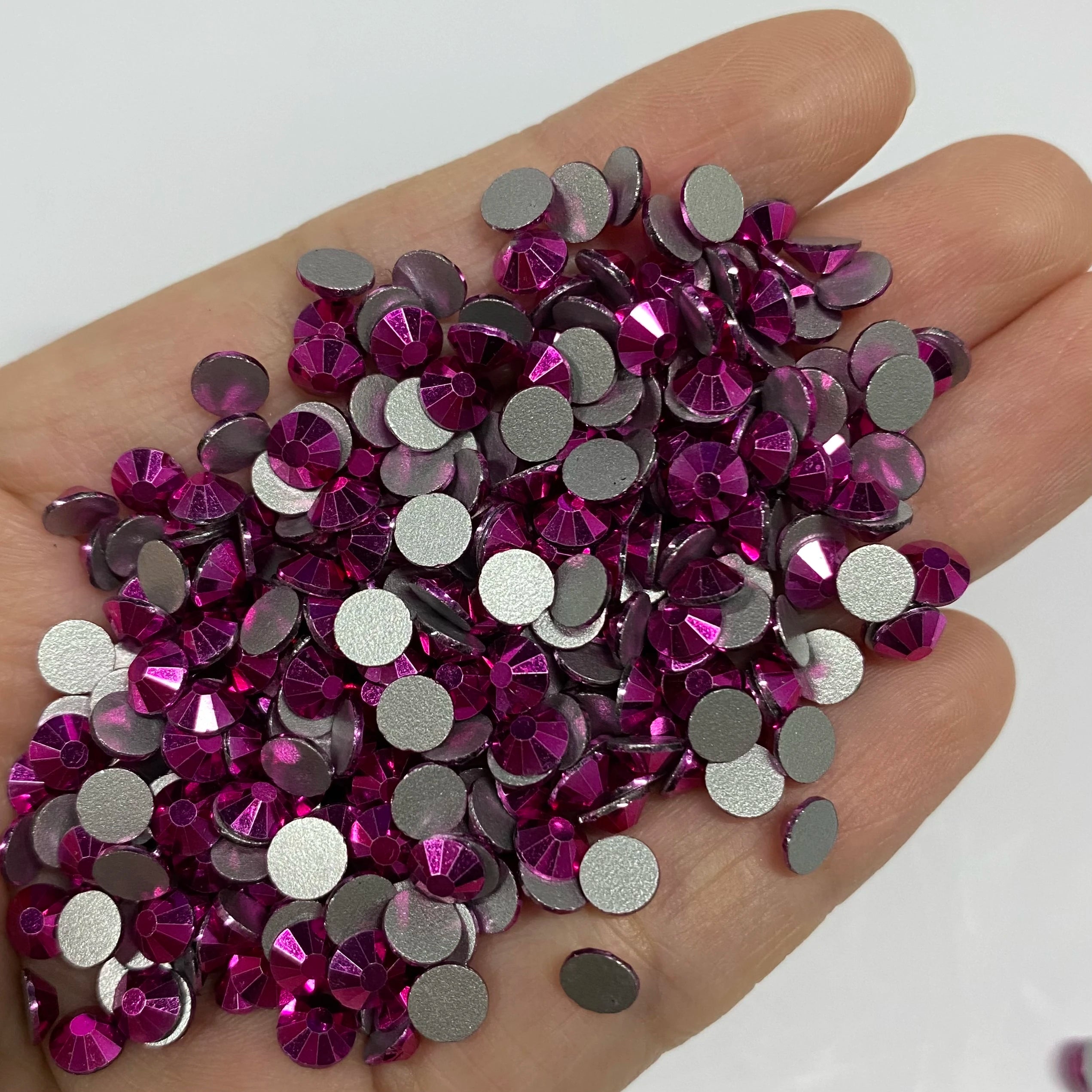 Wholesale 1440pcs Customize Flat Back Crystal Rhinestones Mineral Fuchsia Nail Charms Diamond Glass Bulk for Jewelry