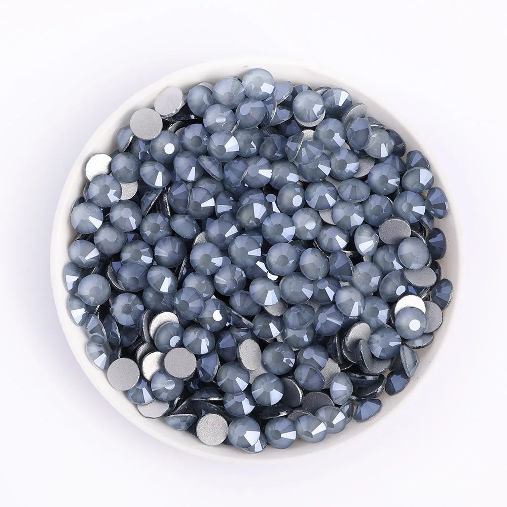 QIYI Wholesale Fashion Neon Color Luxury High Quality Ready to Ship Sliver Back Mocha Rhinestone for Decorating Garment Nail Art
