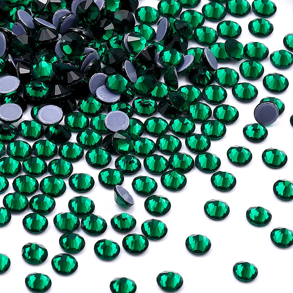 Factory Price Wholesale Flat Back Hotfix Glass Crystal Rhinestone Round Hotfix Crystal Stone for Clothing Accessories