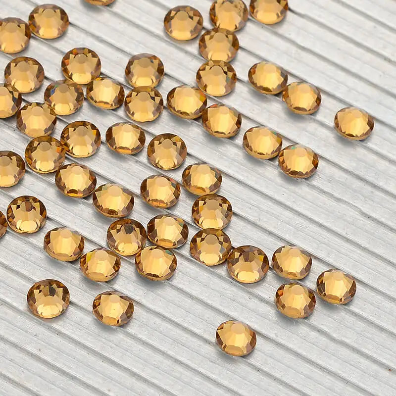 Factory High Quality 100 Colors Glass Diamond Rhinestone Flat Back Non Hot Fix Crystals Stones in Bulk