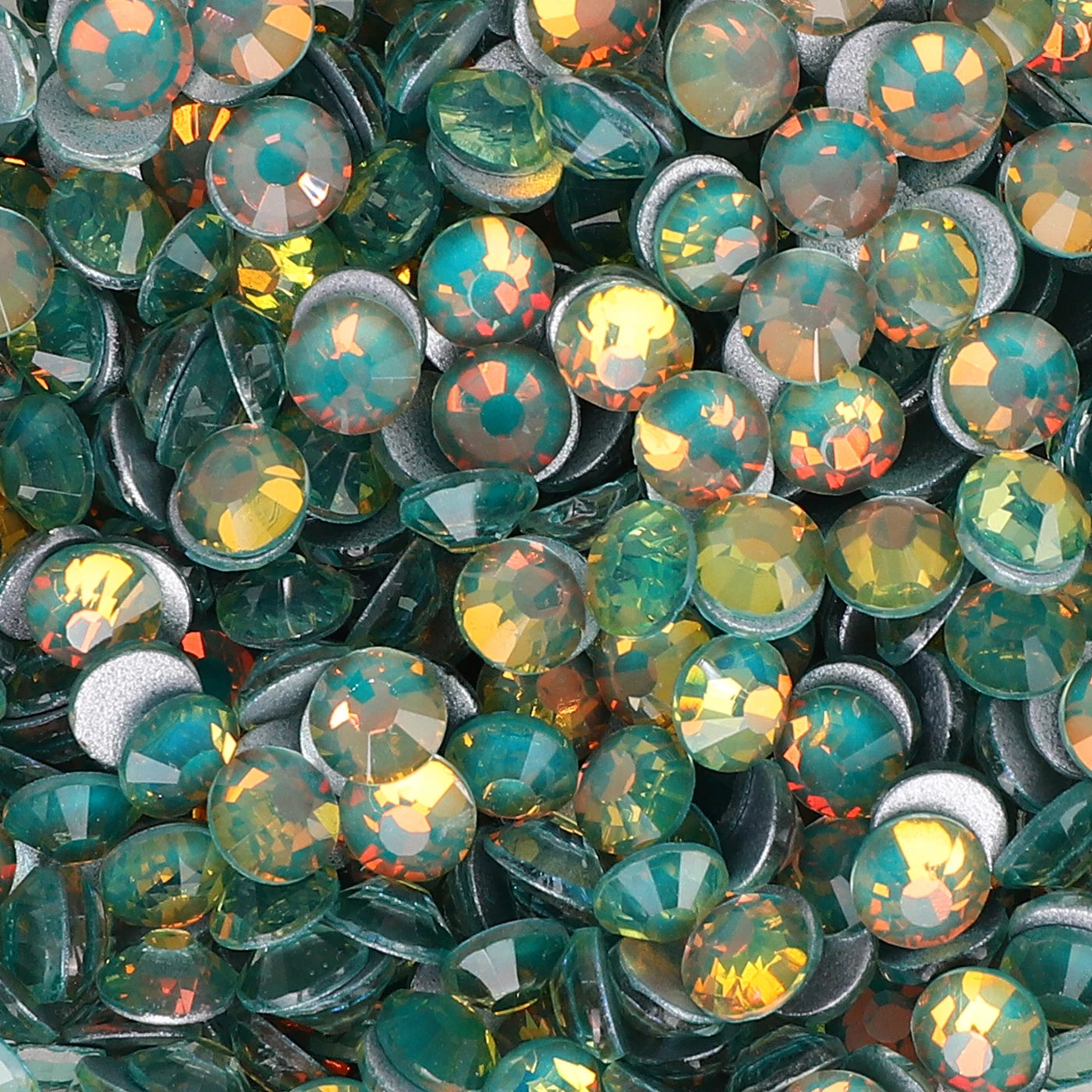 Flashing Series Rhinestones Latest Fashion Flat Back Rhinestones High Quality Glass Crystal Rhinestone Accessories for Garment