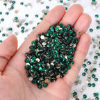 Wholesale 16 Cut Facets Nail Rhinestones Bulk Bling Glitter 2088 Crystal Non-Hotfix Flat Back Glass in Christmas Colors