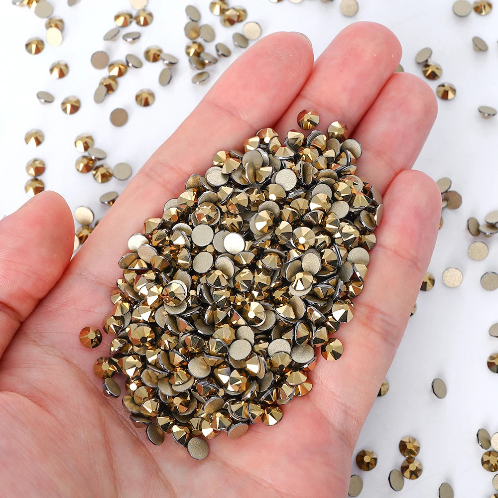 Wholesale 16 Cut Facets Nail Rhinestones Bulk Bling Glitter 2088 Crystal Non-Hotfix Flat Back Glass in Christmas Colors