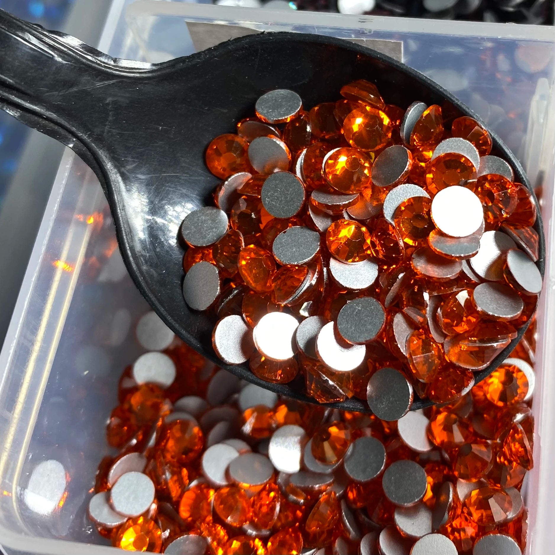 Factory Hot Selling Crystal AB Rhinestones 14400PCS Glass Non Hotfix Flatback Rhinestone Bulk for Nail Art Garment