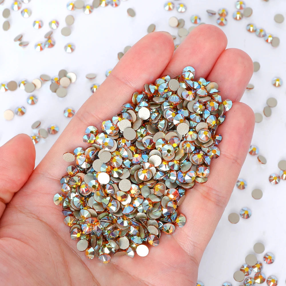 Wholesale 16 Cut Facets Nail Rhinestones Bulk Bling Glitter 2088 Crystal Non-Hotfix Flat Back Glass in Christmas Colors