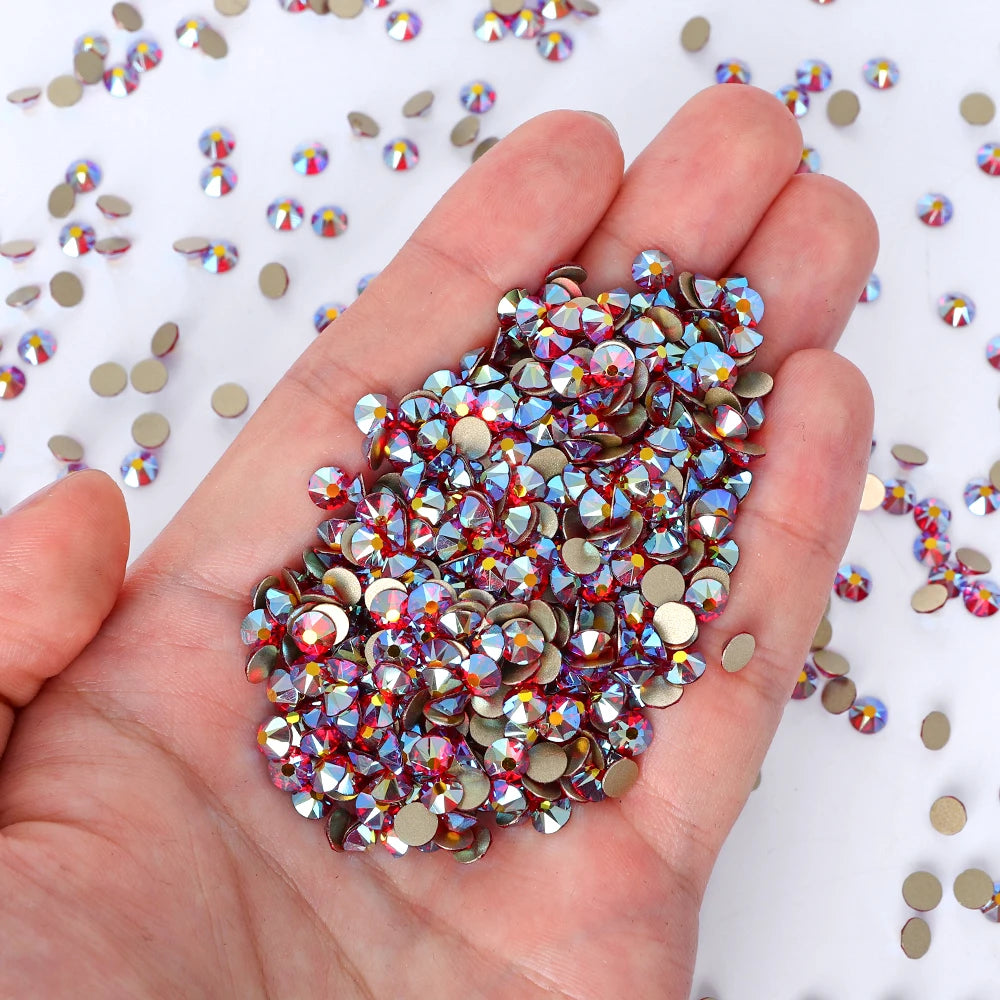 Wholesale 16 Cut Facets Nail Rhinestones Bulk Bling Glitter 2088 Crystal Non-Hotfix Flat Back Glass in Christmas Colors
