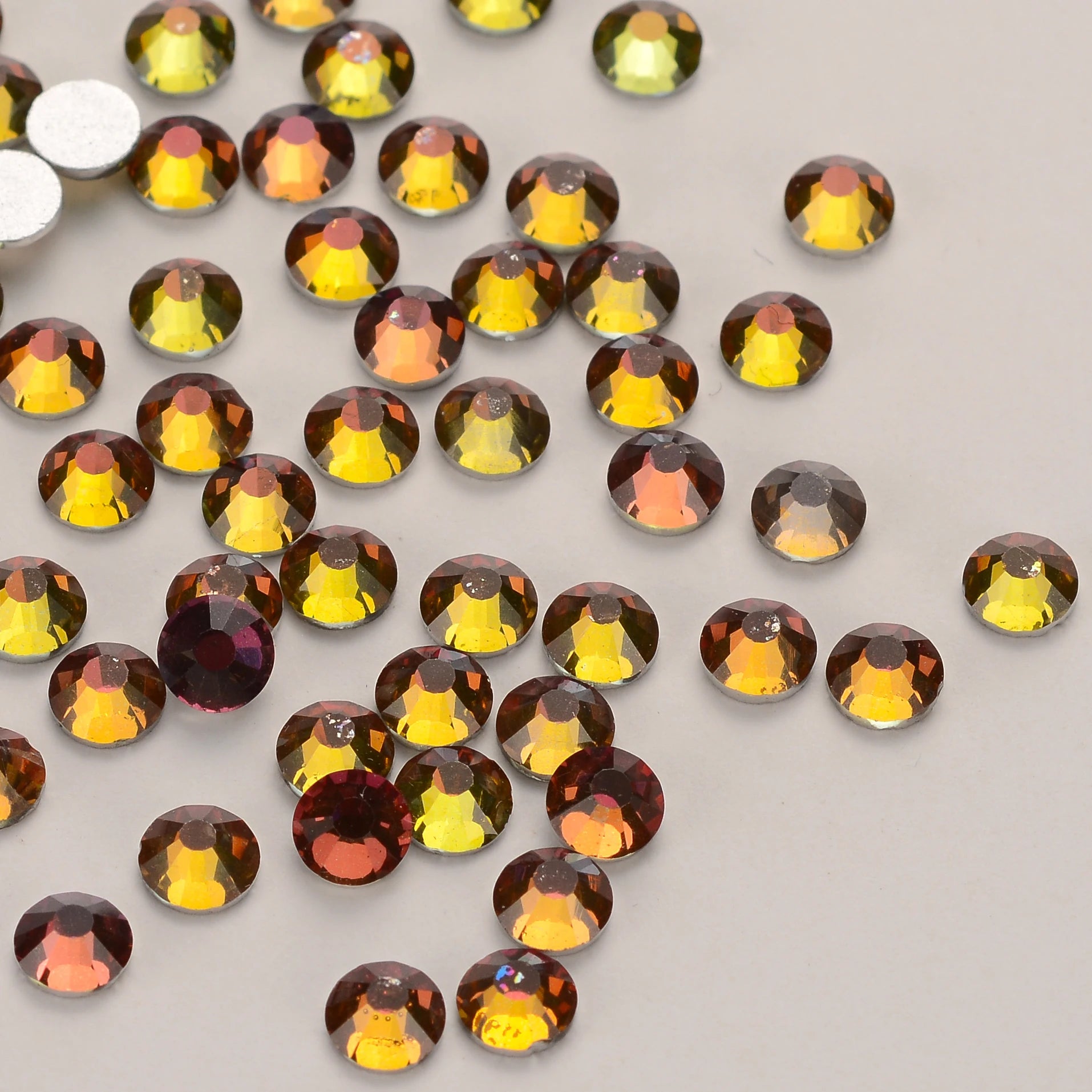 Hot Selling SS10 Blingbling Crystal Rhinestone 100 Colors 12 Sizes Glass Rhinestones Flat Back Non Hotfix for Garment