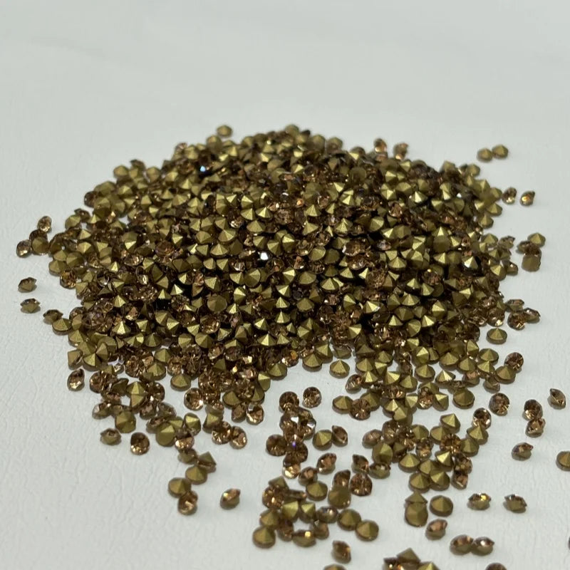 Factory Wholesale SS18 Pointback Crystal Rhinestone Loose Nail Art DIY Decoration Shinning Bags Other Decorative Accessories