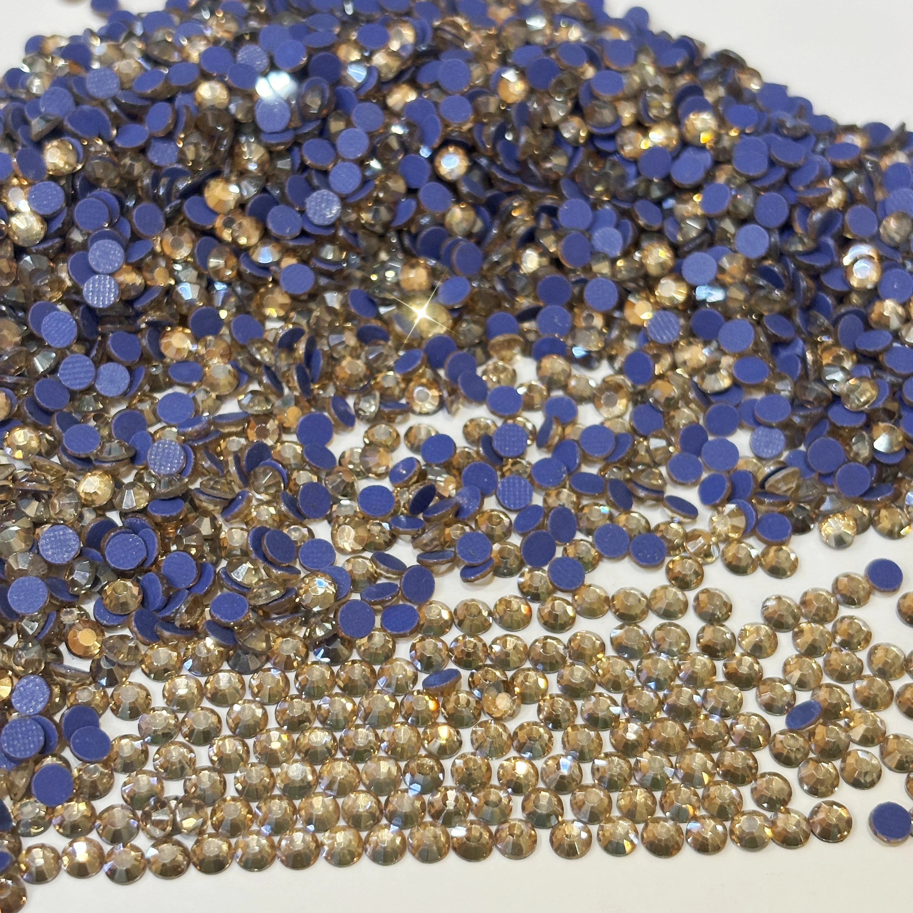 Wholesale Flatback Hot Fix Rhinestone Bags Garments Shoe Jewelry Decoration Glass Rhinestone