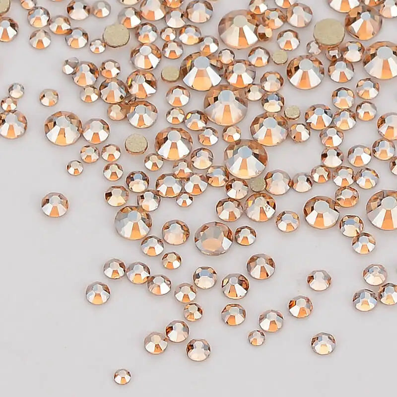 QIYI Rhinestone Mix Sizes Gems Charms Nail Art Rhinestones for Designs Flat Back Crystal High Quality Wholesale 3D Glass Silver