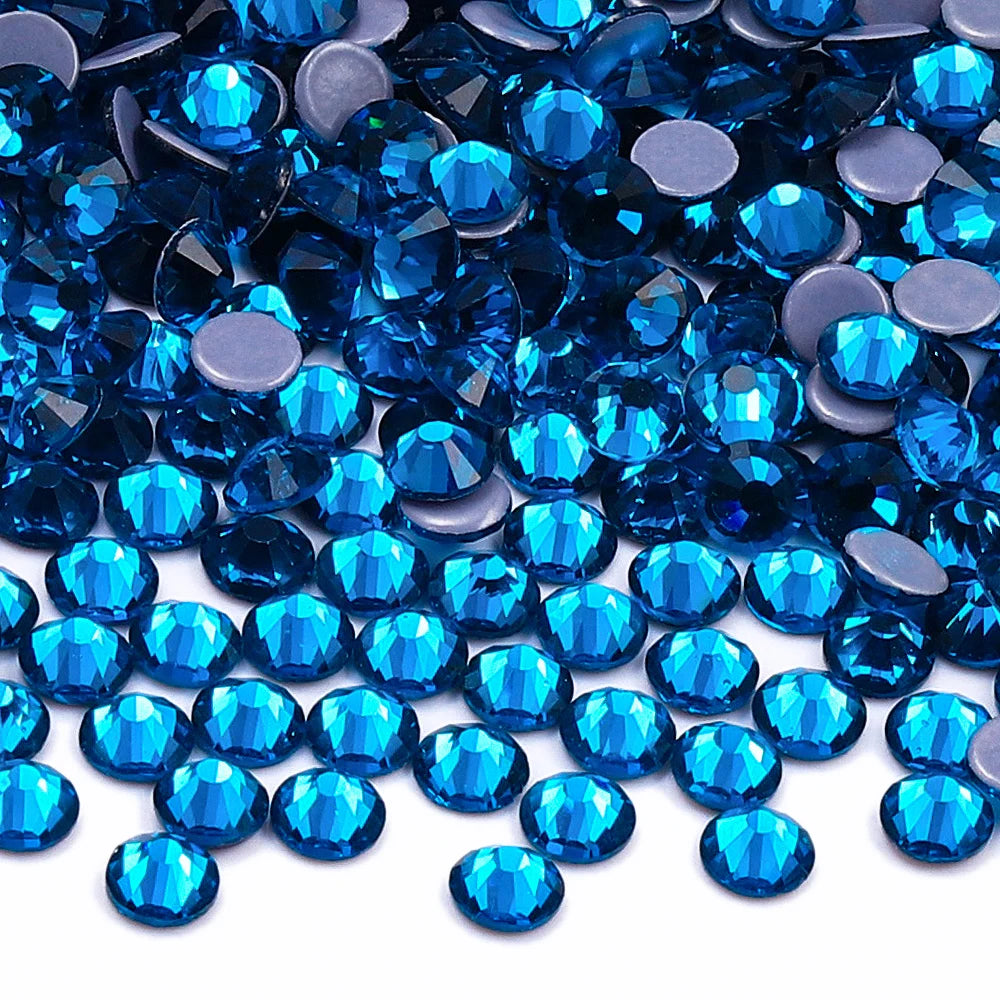 Wholesale Factory Price Qiyi Brand Top Grade 12 Facets Flat Back Hotfix Glass Crystal Rhinestone Delicate Clothing Accessories
