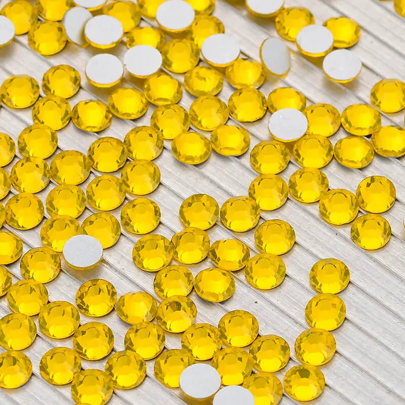 Wholesale High Quality Non Hotfix Rhinestone Diamond Strass Flatback Glass Crystal Rhinestones Bulk for Cloth DIY Crafts
