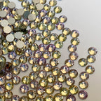 Hot Sale Glitter Stone Silk Light Crystal Rhinestones Flatback Nail Charms Diamond Glass Rhinestones for DIY Garment Jewelry