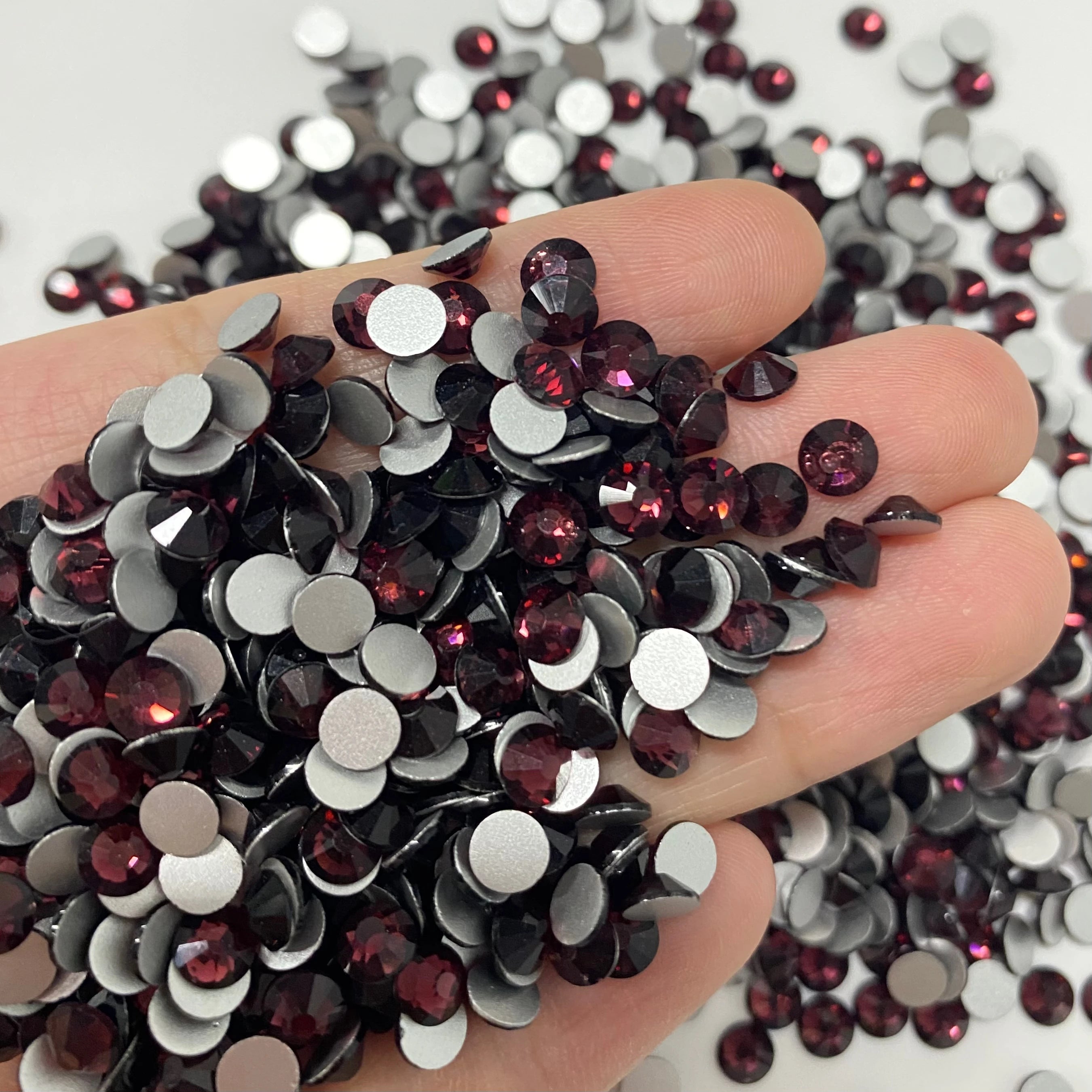 Factory Wholesale SS3-SS20 Rhinestones Colorful Non Hot-Fix Round Glitter Crystal Flatback Rhinestone 3D Nail Art Decorations