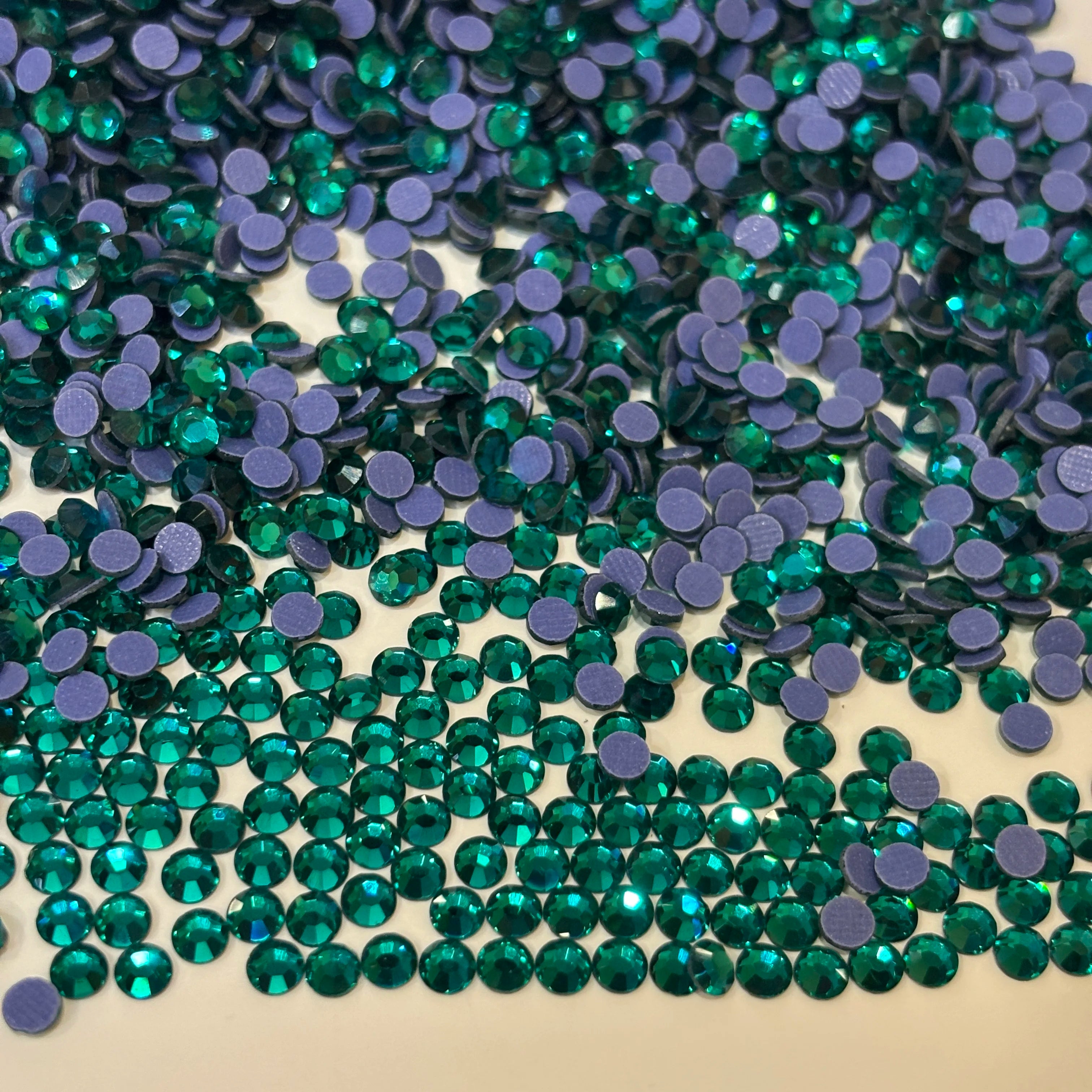 Wholesale Flatback Hot Fix Rhinestone Bags Garments Shoe Jewelry Decoration Glass Rhinestone