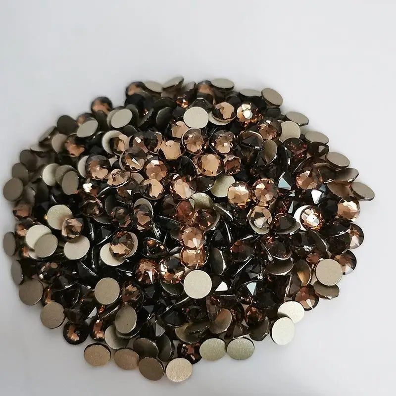 Wholesale Factory 100% Good Feedback Glass Stone 16 Cut Cold Fixation Non Hot Fix Crystal Rhinestone for Women Bikini