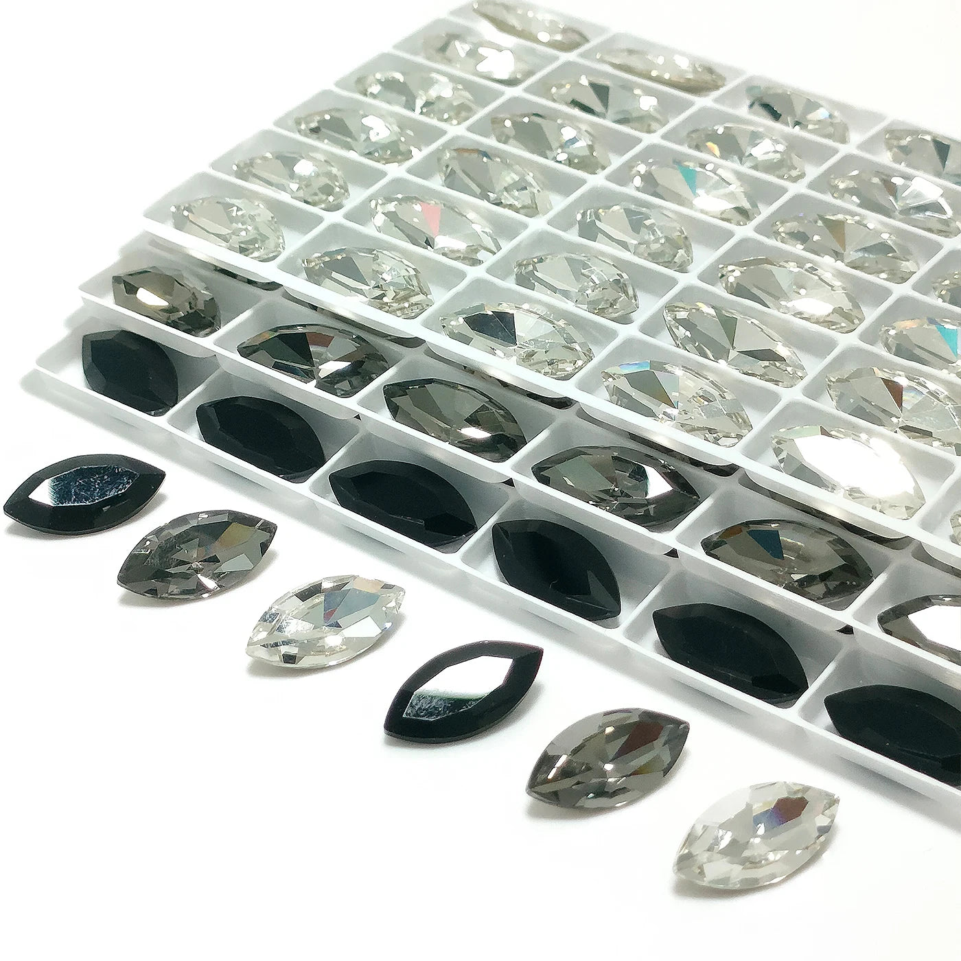 Factory Direct Wholesale Trendy Design Minimalist Versatile Popular Decoration Eco-friendly Materials K9 Glass Point Rhinestone