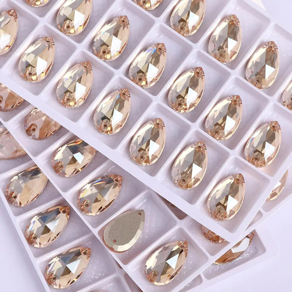 Wholesales Customize New Trend Drop  Shapes Colors Crystal Beads Sewing-On Rhinestones for Jewelry Clothes