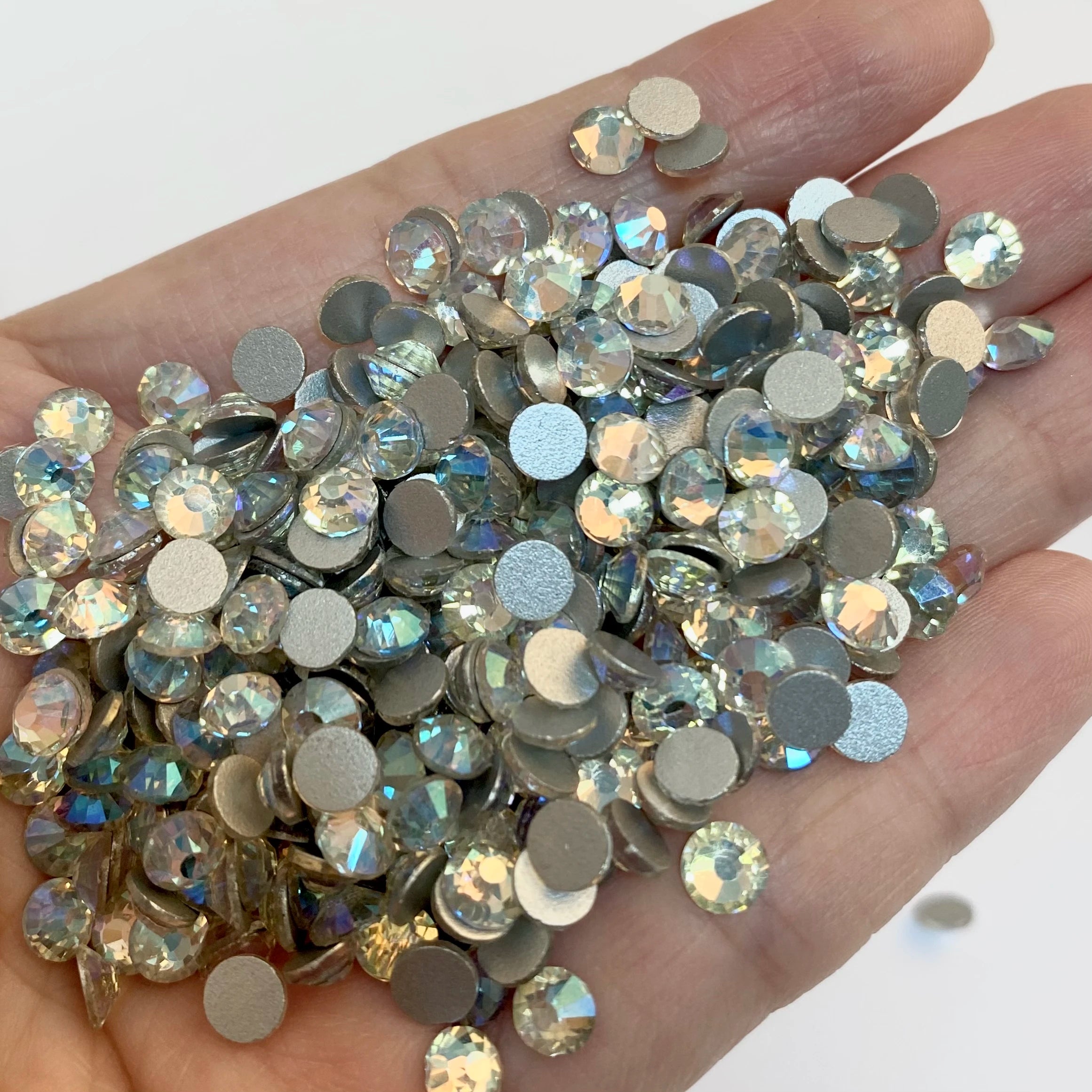 Top Selling Aurora Borealis Sliver Base Flat Back Rhinestones Bulk Glitter Nail Art Rhinestone Charms for Jewelry Making